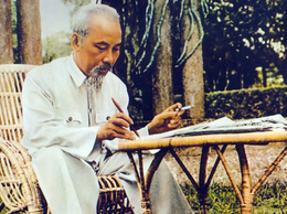 Nhân kỷ niệm 136 năm Ngày sinh Chủ tịch Hồ Chí Minh: Học tập theo gương Bác Hồ trong thời đại số