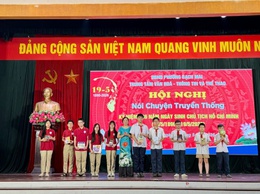 Phường Bạch Mai: Tổ chức Hội nghị nói chuyện truyền thống kỷ niệm 136 năm Ngày sinh Chủ tịch Hồ Chí Minh.