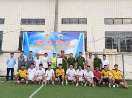 Công an xã Tam Hưng thắp sáng tinh thần đoàn kết lương – giáo theo lời Bác dạy