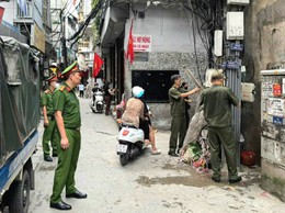 Phường Ô Chợ Dừa ra quân lập lại trật tự đô thị