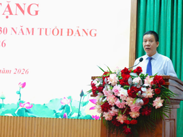 Xã Yên Lãng tổ chức trao Huy hiệu Đảng đợt 19/5 cho 41 đảng viên