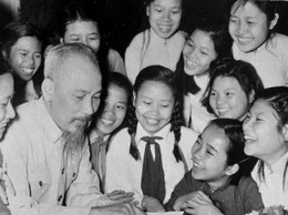 Kỷ niệm 136 năm ngày sinh Chủ tịch Hồ Chí Minh (19/5/1890 - 19/5/2026) và 115 năm Ngày Bác Hồ ra đi tìm đường cứu nước (05/6/1911 - 05/6/2026): Nhớ về Bác - Lãnh tụ vĩ đại của dân tộc Việt Nam!
