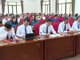 ĐẢNG BỘ XÃ PHÚC THỊNH TỔ CHỨC LỄ KỶ NIỆM 136 NĂM NGÀY SINH CHỦ TỊCH HỒ CHÍ MINH VÀ SƠ KẾT 5 NĂM THỰC HIỆN KẾT LUẬN 01-KL/TW