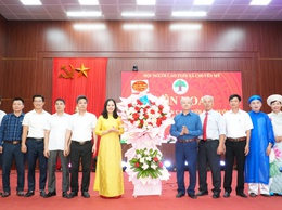 Người cao tuổi xã Chuyên Mỹ sôi nổi liên hoan tiếng hát dân ca năm 2026