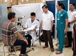 Hoài Đức: Tổ chức khám, tư vấn sức khỏe định kỳ cho cán bộ chủ chốt năm 2026