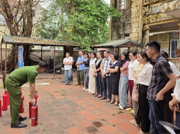 TRẠM Y TẾ XÃ MÊ LINH TỔ CHỨC TẬP HUẤN CÔNG TÁC PHÒNG CHÁY, CHỮA CHÁY VÀ CỨU NẠN, CỨU HỘ (CNCH)