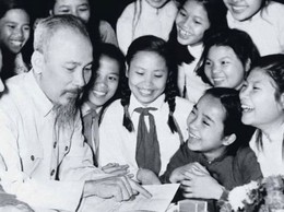 YÊN LÃNG: SÔI NỔI CÁC HOẠT ĐỘNG CHÀO MỪNG KỶ NIỆM 136 NĂM NGÀY SINH CHỦ TỊCH HỒ CHÍ MINH