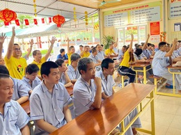 Kỷ niệm 136 năm ngày sinh Chủ tịch Hồ Chí Minh: Lan tỏa yêu thương- ấm áp tinh thần người bệnh