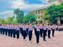Hội thi nghi thức đội trường THCS Hồng Hà