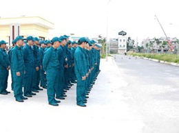 Ban CHQS xã Hoài Đức tổ chức huấn luyện và giáo dục truyền thống yêu nước cho cán bộ, chiến sĩ