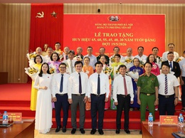 Đảng ủy phường Yên Sở  tổ chức Lễ trao Huy hiệu Đảng 65, 60, 55, 45, 40 và 30 năm tuổi Đảng đợt 19/5/2026 cho các đồng chí đảng viên thuộc Đảng bộ phường