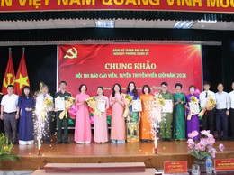 Chung khảo Hội thi “Báo cáo viên, tuyên truyền viên giỏi” phường Giảng Võ năm 2026 

