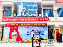 Trường Tiểu học Trần Phú A tổ chức chuyên đề “Phòng chống tai nạn thương tích, đuối nước” cho học sinh trước kỳ nghỉ hè