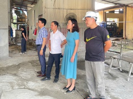 Phường Tùng Thiện kiểm tra công tác an toàn vệ sinh lao động, phòng chống cháy nổ tại các doanh nghiệp trên địa bàn