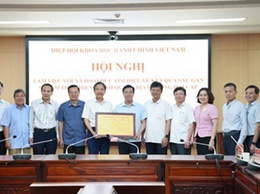 Hoài Đức làm việc với Đoàn khảo sát Hiệp hội Khoa học Hành chính Việt Nam