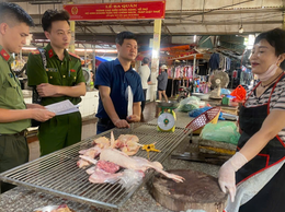 Xã Đan Phượng tăng cường quản lý hoạt động giết mổ, vận chuyển, kinh doanh động vật và sản phẩm động vật trên địa bàn