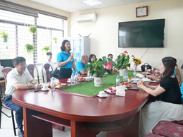 CÔNG ĐOÀN PHƯỜNG SƠN TÂY GẮN BIỂN CÔNG TRÌNH 