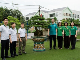 Hội Nông dân xã Thư Lâm học tập mô hình sản xuất – kinh doanh hiệu quả gắn với chuyển đổi số
