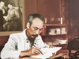Chủ tịch Hồ Chí Minh - biểu tượng vĩ đại và bài học gần dân trong thời đại mới