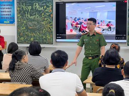 Công an xã Gia Lâm chủ động, tích cực trong công tác quản lý hành chính, đáp ứng yêu cầu chuyển đổi số toàn diện