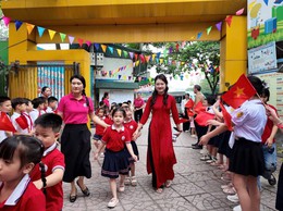 HOẠT ĐỘNG THAM QUAN, TRẢI NGHIỆM TẠI TRƯỜNG TIỂU HỌC ĐẠI TỪ