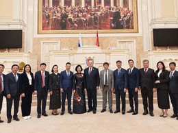 HĐND TP Hà Nội thiết lập quan hệ hữu nghị, hợp tác với Hội đồng lập pháp Saint Petersburg (Liên Bang Nga)