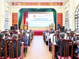 UBND xã Quảng Bị tập huấn kỹ năng số cho Người cao tuổi