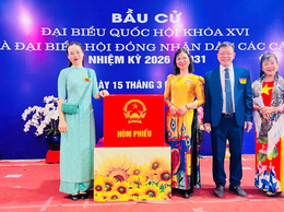 CÔ PHÓ HIỆU TRƯỞNG BÙI THỊ MINH HOÀN: TRÁI TIM NHIỆT HUYẾT VÀ BẢN LĨNH CỦA NGƯỜI GIỮ LỬA DƯỚI
MÁI TRƯỜNG MẦM NON HOA SỮA