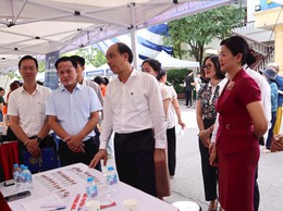 Hơn 2.400 chỉ tiêu tuyển dụng tại Ngày hội tư vấn, giao dịch việc làm năm 2026