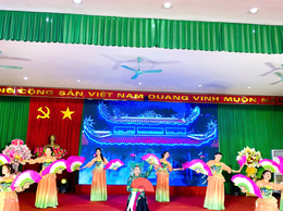 Người cao tuổi khu vực Tân Hội giao lưu văn hoá, dưỡng sinh