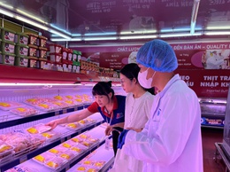 PHƯỜNG PHÚ DIỄN TĂNG CƯỜNG LẤY MẪU, KIỂM NGHIỆM ĐÁNH GIÁ CHẤT LƯỢNG THỰC PHẨM TRÊN ĐỊA BÀN
