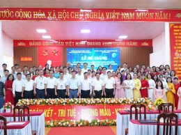 DÂN HÒA: BẾ GIẢNG LỚP TẬP HUẤN ỨNG DỤNG CÔNG NGHỆ THÔNG TIN VÀ TRÍ TUỆ NHÂN TẠO CHO CÁN BỘ, CÔNG CHỨC, VIÊN CHỨC, NGƯỜI LAO ĐỘNG