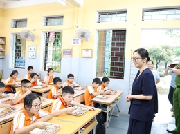 Bảo vệ nền tảng tư tưởng của Đảng từ thực tiễn an toàn thực phẩm học đường tại xã Phú Nghĩa