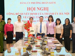 Hội nghị công bố Quyết định của Thành ủy Hà Nội về công tác cán bộ tại phường Hoàn Kiếm