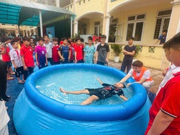 XÃ BẤT BẠT CHỦ ĐỘNG PHÒNG CHỐNG ĐUỐI NƯỚC VÀ TAI NẠN THƯƠNG TÍCH CHO TRẺ EM DỊP HÈ