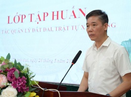 CÁN BỘ XÃ DÂN HÒA THAM GIA TẬP HUẤN CÔNG TÁC QUẢN LÝ ĐẤT ĐAI, TRẬT TỰ XÂY DỰNG 