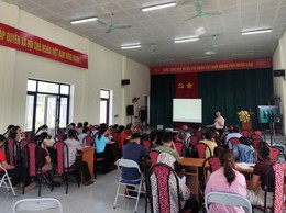 XÃ BA VÌ: NÂNG CAO NĂNG LỰC CHO ĐỘI NGŨ CÁN BỘ TỔ TIẾT KIỆM VÀ VAY VỐN