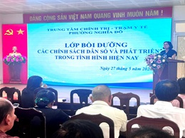 Phường Nghĩa Đô: Hơn 220 cán bộ cơ sở tham gia lớp bồi dưỡng chính sách dân số và phát triển