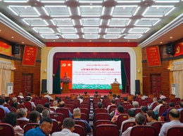 Phường Từ Liêm khai mạc lớp bồi dưỡng chuyên đề nâng cao năng lực, đạo đức công vụ và thực hành liêm chính theo tư tưởng Hồ Chí Minh