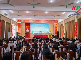 UBND xã Kiều Phú tổ chức Lễ phát động Tháng hành động vì trẻ em, khai mạc hoạt động hè và tuyên dương học sinh tiêu biểu năm học 2025 – 2026