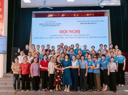 Hội LHPN xã Ứng Thiên tập huấn kỹ năng bảo vệ trẻ em và trao kinh phí đỡ đầu cho trẻ mồ côi năm 2026