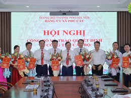 ĐẢNG ỦY XÃ PHÚ CÁT CÔNG BỐ CÁC QUYẾT ĐỊNH VỀ CÔNG TÁC CÁN BỘ