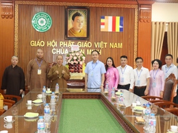 Các đồng chí lãnh đạo xã Phú Xuyên thăm, chúc mừng Đại lễ Phật đản Phật lịch 2570 – Dương lịch năm 2026