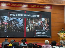 Phường Long Biên tổ chức tuyên truyền kỹ năng phòng cháy, chữa cháy và cứu nạn, cứu hộ cho đảng viên các tổ dân phố 3,4,5,6,7