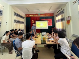 Trạm y tế tổ chức lớp tập huấn mô hình chuyển đổi số trong công tác giám sát, xử lý dịch