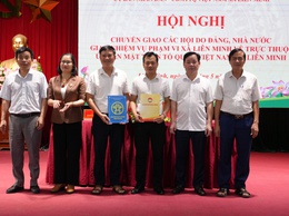 Chuyển giao các Hội về trực thuộc Ủy ban MTTQ xã Liên Minh