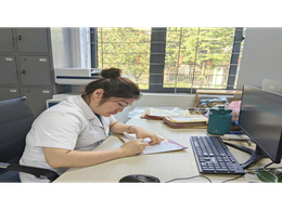 Bài viết về tấm gương người tốt việc tốt “cô Nguyễn Thị Thu Hà – Nhân viên y tế trường mầm non Ánh Sao luôn trách nhiệm – Gương mẫu – Tận tụy”