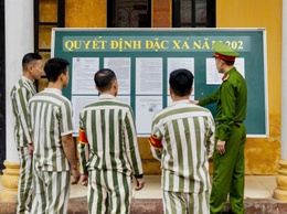 Tuyên truyền về việc tổ chức triển khai thực hiện công tác đặc xá năm 2026 và tiếp nhận, quản lý, giáo dục, giúp đỡ người được đặc xá tái hòa nhập cộng đồng trên địa bàn phường Long Biên