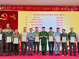 Phường Kiến Hưng ra mắt 36 Đội dân phòng và tập huấn nghiệp vụ PCCC & CNCH cho 690 thành viên