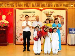 TRƯỜNG MẦM NON XUÂN DƯƠNG TỔ CHỨC TỔNG KẾT NĂM HỌC, TRI ÂN VÀ LỄ TRƯỞNG THÀNH CHO TRẺ 5 TUỔI